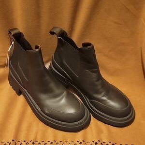 Zara Black Leather Boots